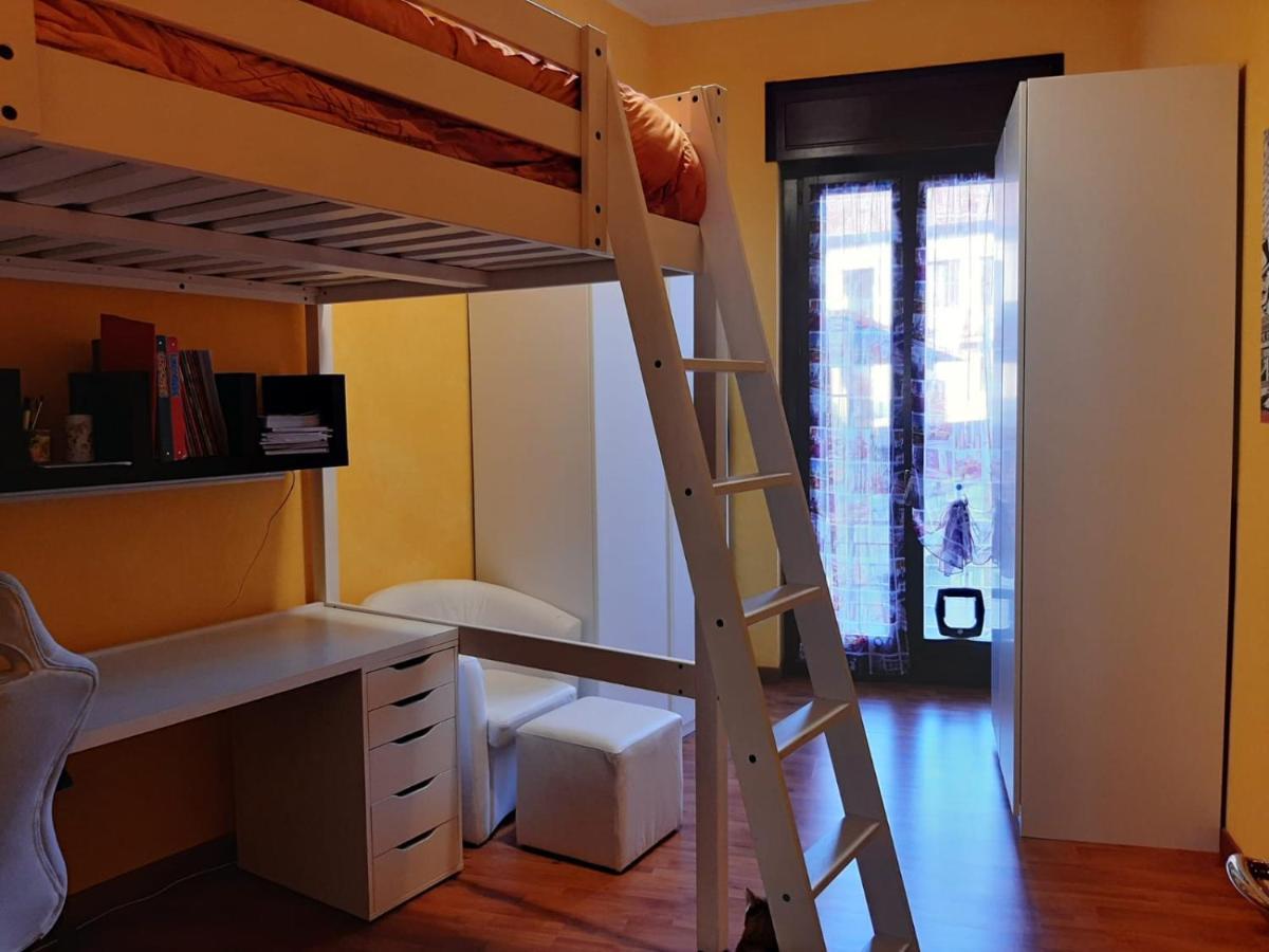 Luxe Apartment Near Milano, Rho Fiera E Mxp ブスト・アルシーツィオ エクステリア 写真