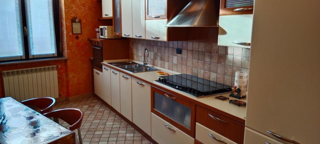 Luxe Apartment Near Milano, Rho Fiera E Mxp ブスト・アルシーツィオ エクステリア 写真