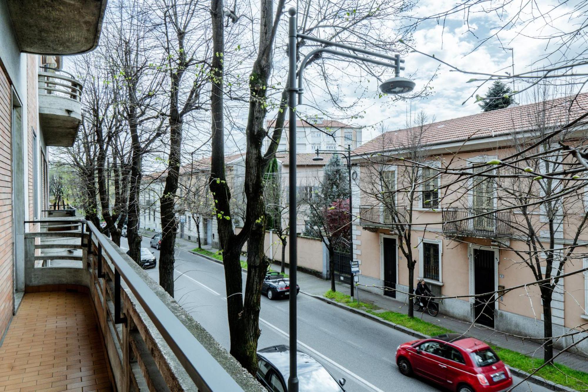 Luxe Apartment Near Milano, Rho Fiera E Mxp ブスト・アルシーツィオ エクステリア 写真