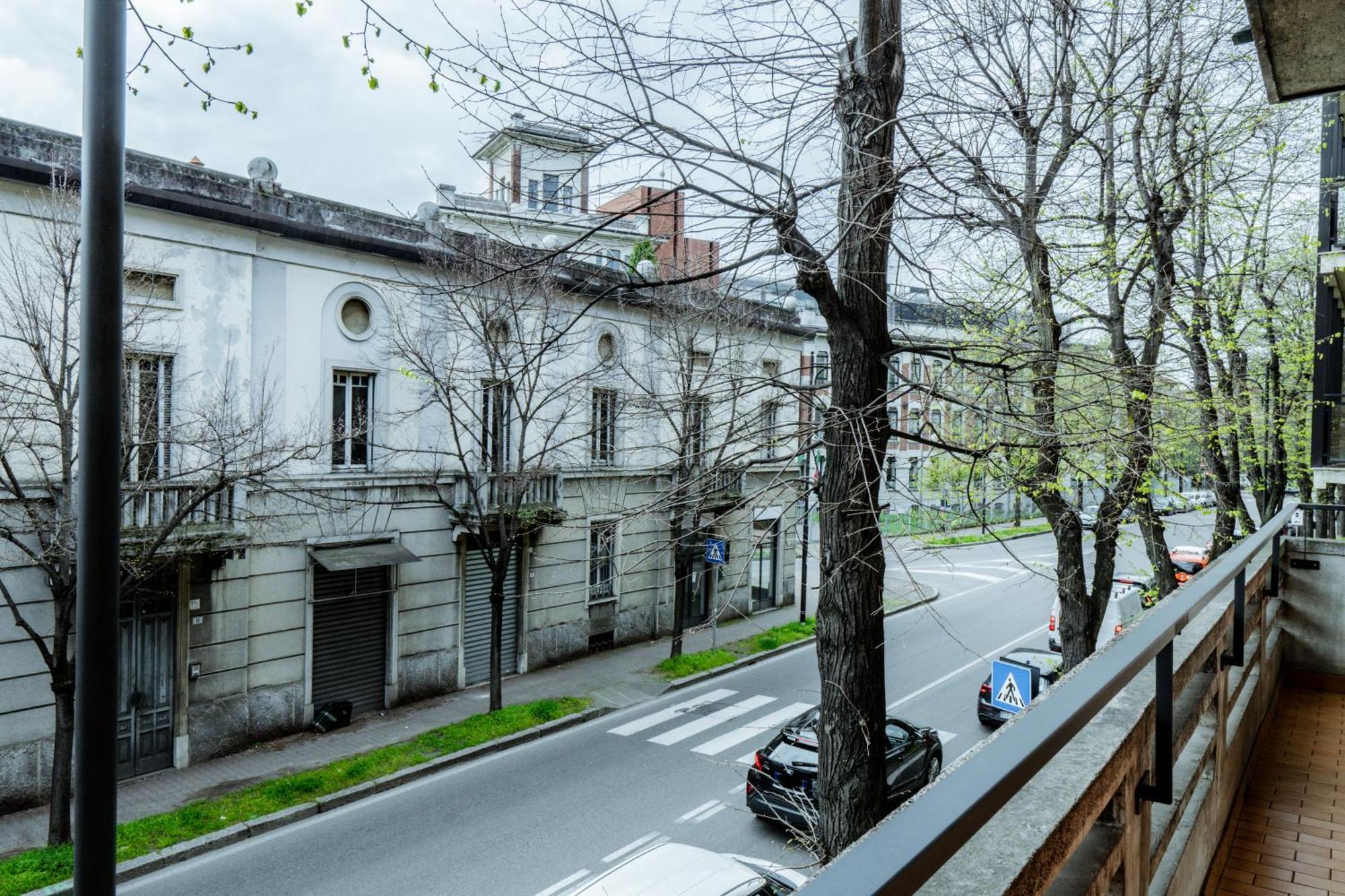 Luxe Apartment Near Milano, Rho Fiera E Mxp ブスト・アルシーツィオ エクステリア 写真