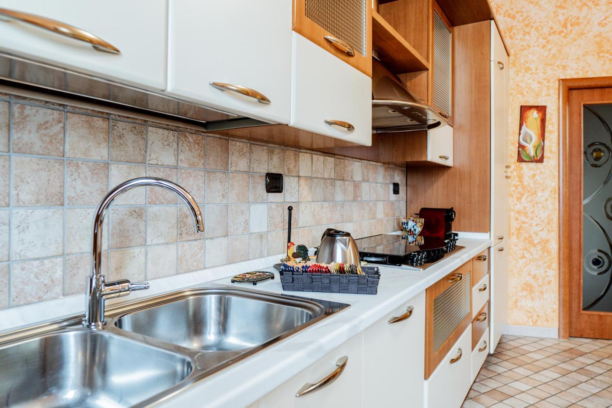 Luxe Apartment Near Milano, Rho Fiera E Mxp ブスト・アルシーツィオ エクステリア 写真