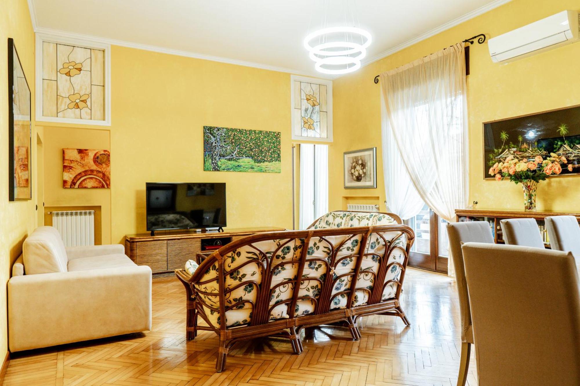 Luxe Apartment Near Milano, Rho Fiera E Mxp ブスト・アルシーツィオ エクステリア 写真