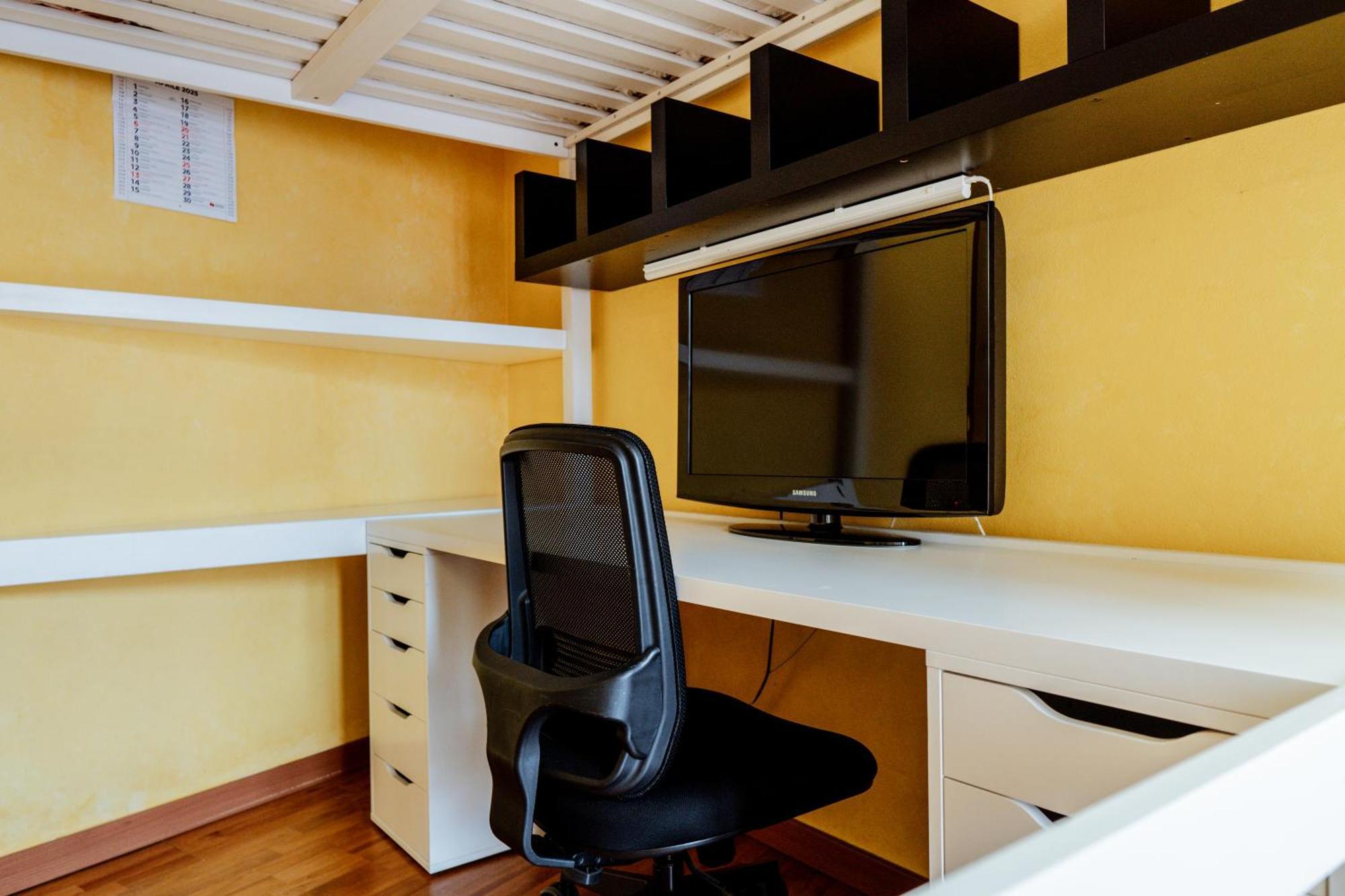 Luxe Apartment Near Milano, Rho Fiera E Mxp ブスト・アルシーツィオ エクステリア 写真